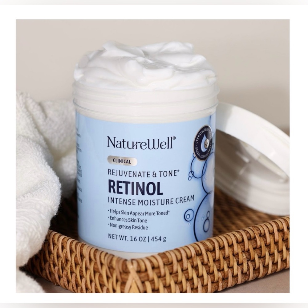 Brand New/Unopened!! 16 oz. NatureWell Clinical Retinol
Advanced Moisture Cream